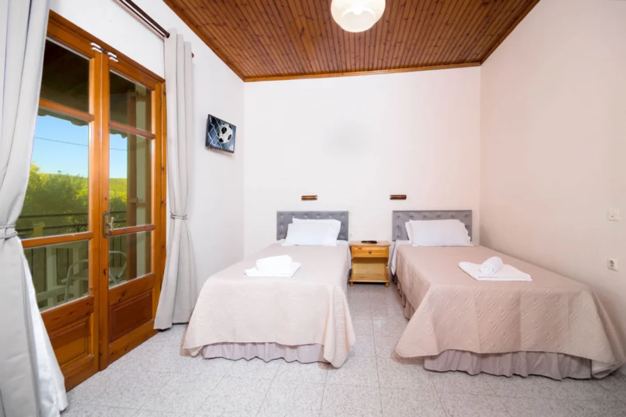 1 bedroom apt chrysanthy sidari apartments 03